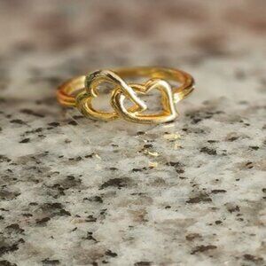 Vintage Double Heart-Ring-Gold-Plated-Interlocking Hearts- Size 9- Very Good!